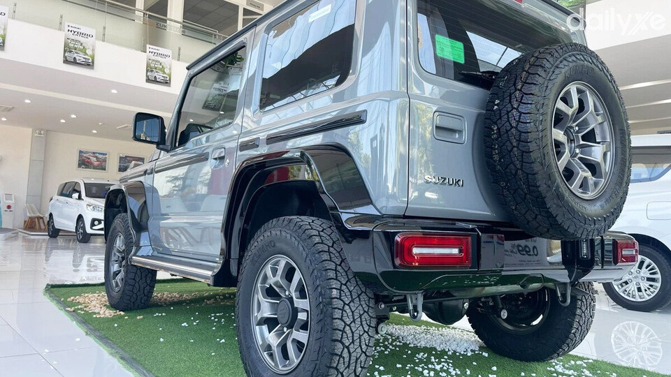 Khoảng sáng gầm lớn chinh phục được mọi địa hình