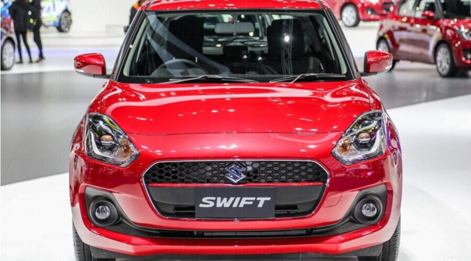 Đầu xe Swift với rất nhiều chi tiết thiết kế tinh tế