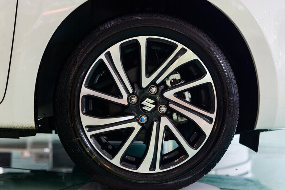 Sử dụng mâm 16 inch Sử dụng mâm 16 inch