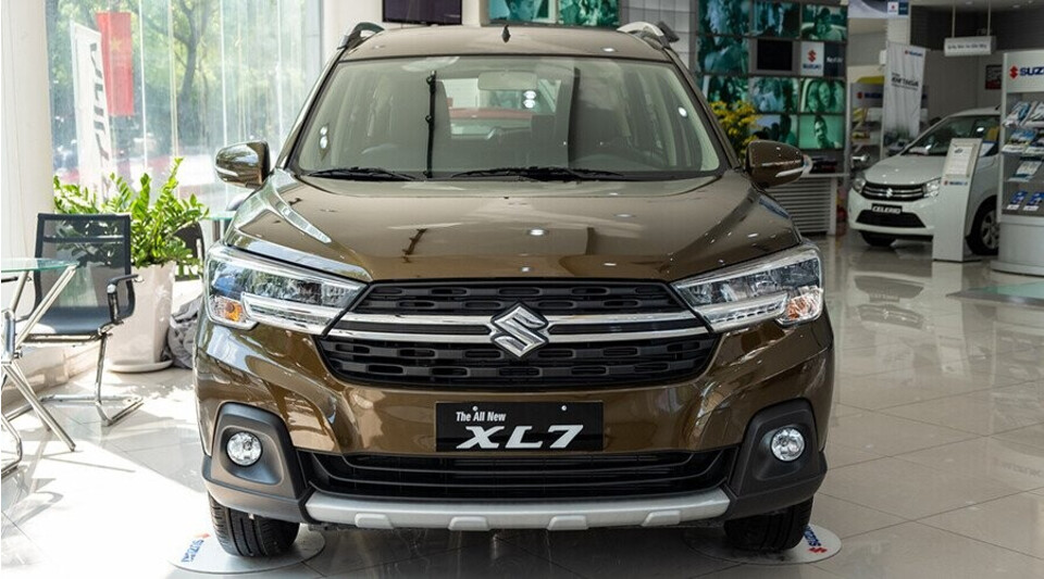 XL7 thiết kế mạnh mẽ, năng động và cơ bắp hơn XL7 thiết kế mạnh mẽ, năng động và cơ bắp hơn
