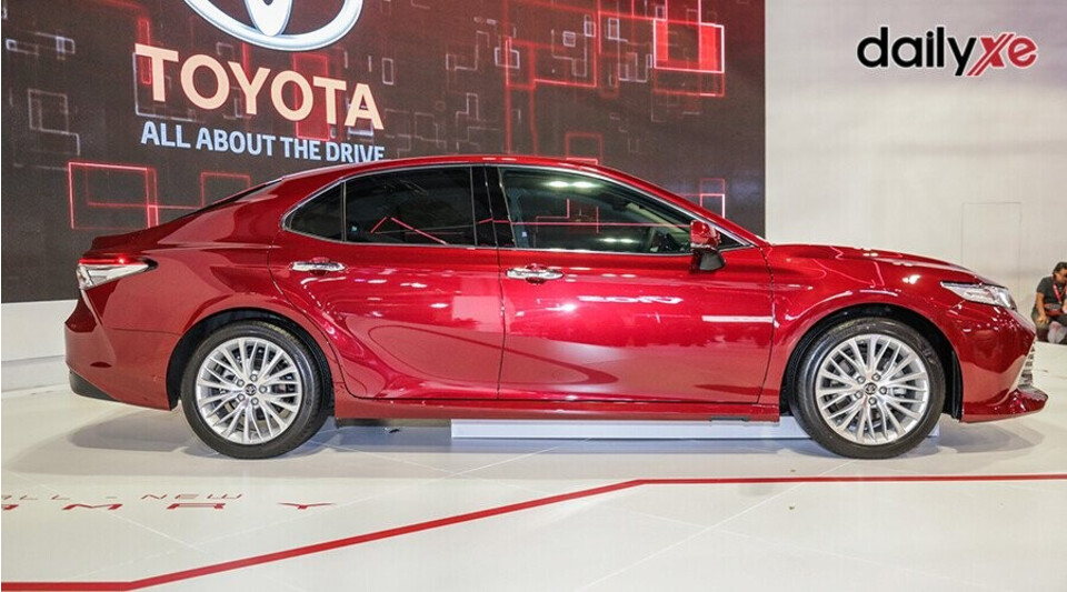 Thân xe thiết kế sang trọng