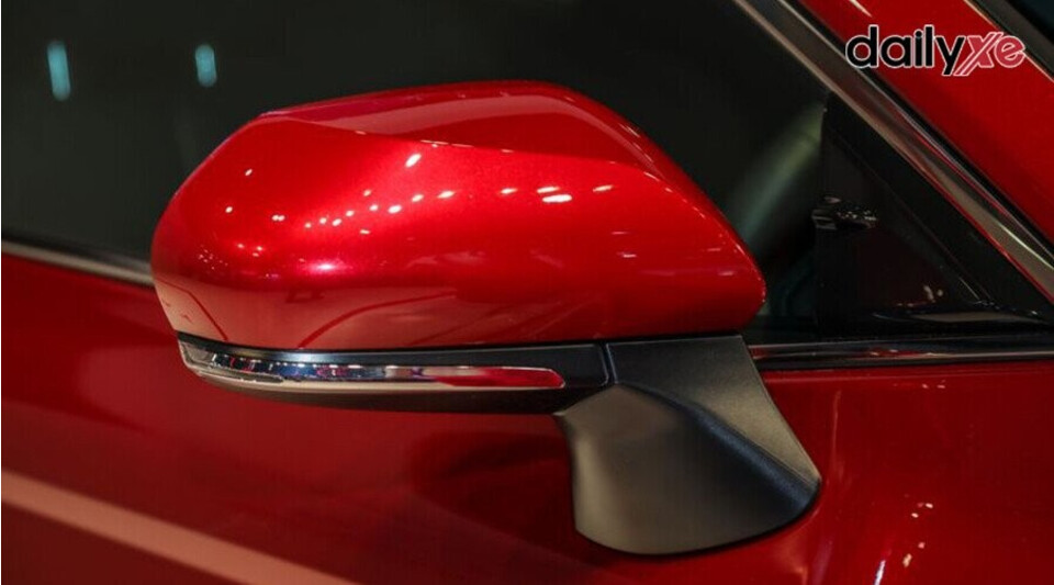 Gươn chiếu hậu tích hợp đèn rẽ báo