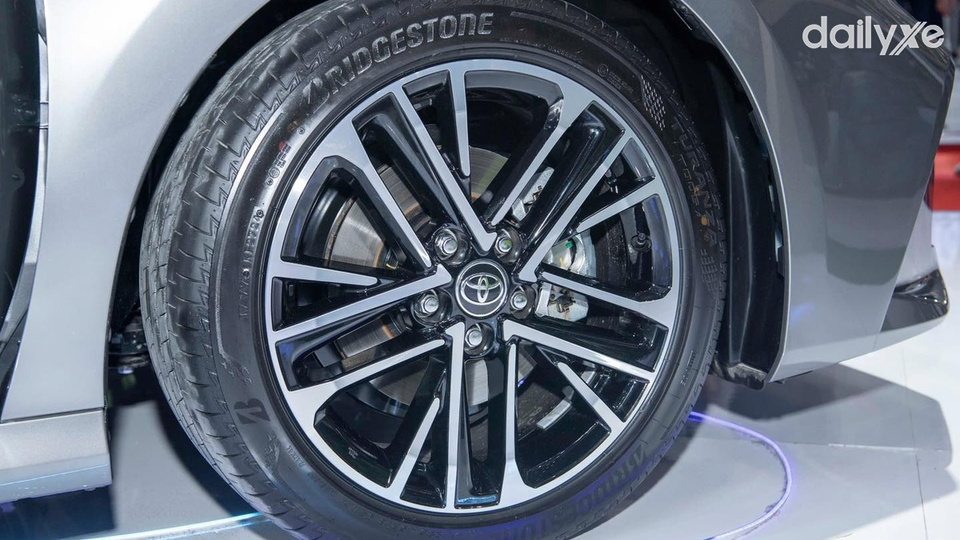 La-zăng đa chấu 18 inch hoàn toàn mới