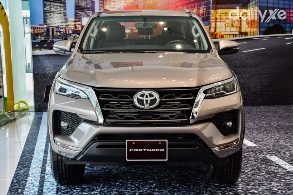 Bộ lưới tản nhiệt hình thang cỡ lớn