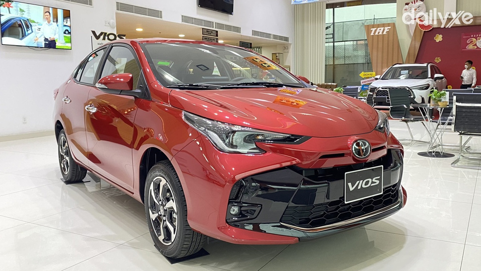 Nhiều hãng liên tục đưa ra các ưu đãi sedan hạng B nhưng vẫn không thể giảm sức hút cho dòng xe này