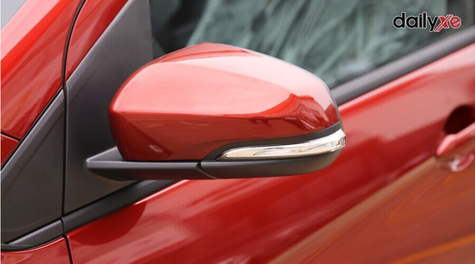 Gương chiếu hậu tích hợp đèn rẽ báo