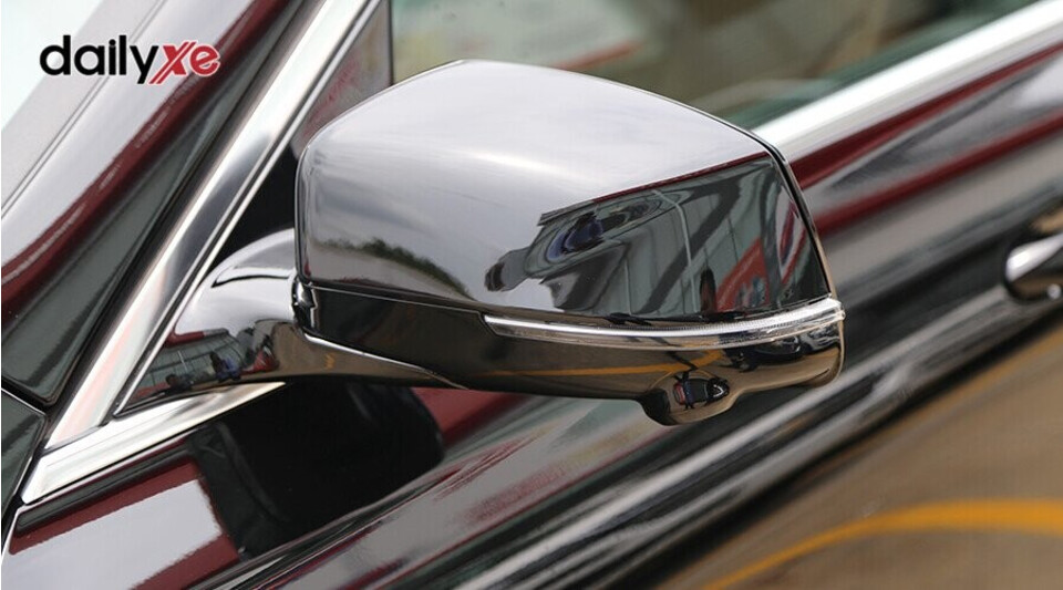 Gương chiếu hậu tích hợp đèn rẽ báo