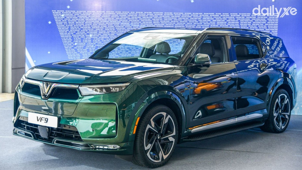 VinFast VF9