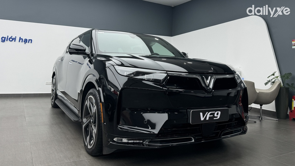VinFast VF9