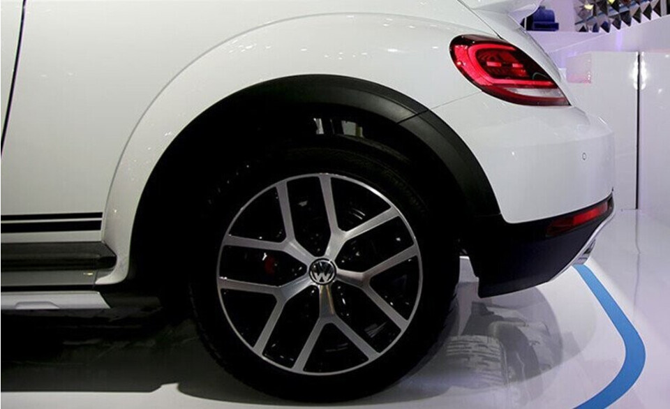 Mâm xe thể thao thiết kế khí động học 18” hợp kim nhôm