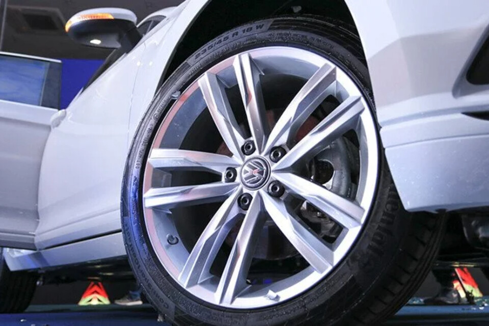 Mâm xe hợp kim nhôm  Mâm xe hợp kim nhôm