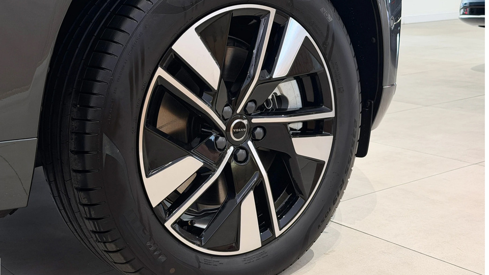 Mâm xe thiết kế tỉ mỉ và độc đáo