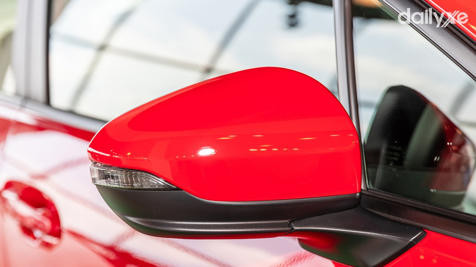 Gương chiếu hậu tích hợp nhiều tính năng