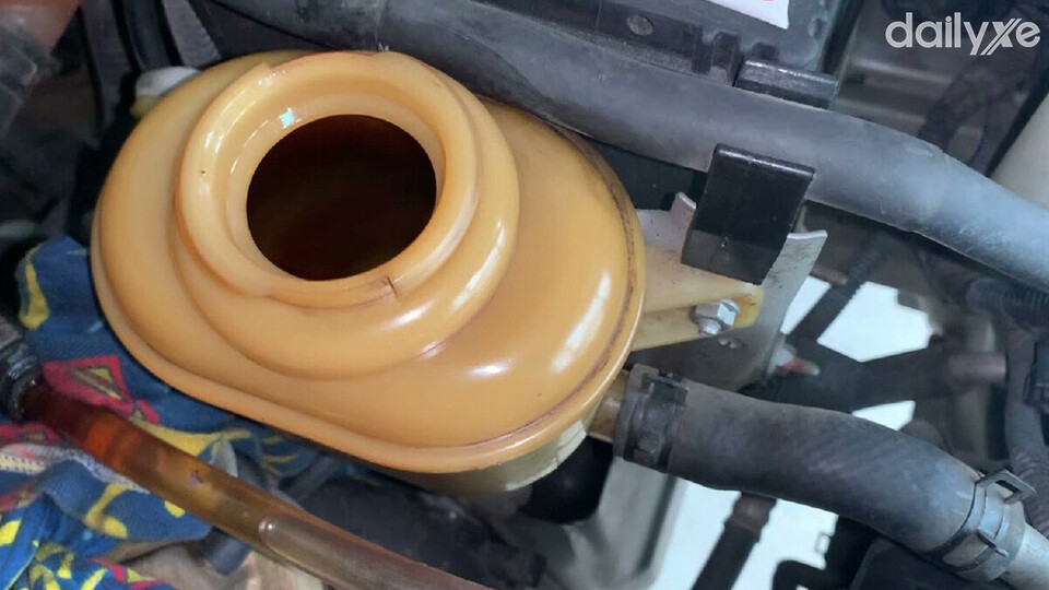 Dầu trợ lực bị thiếu hụt