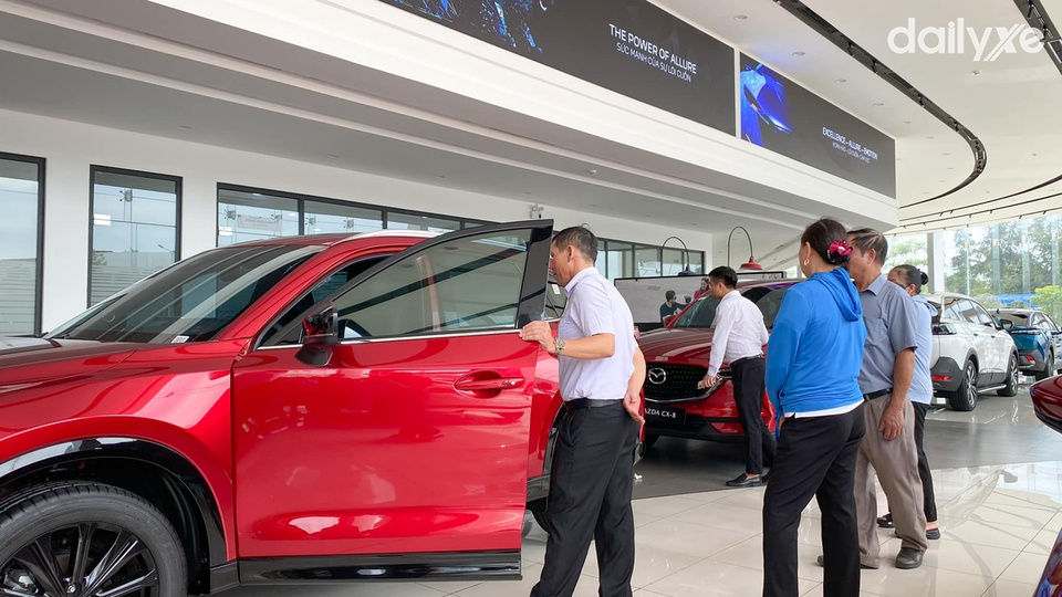 Nhân viên bán hàng giàu kinh nghiệm