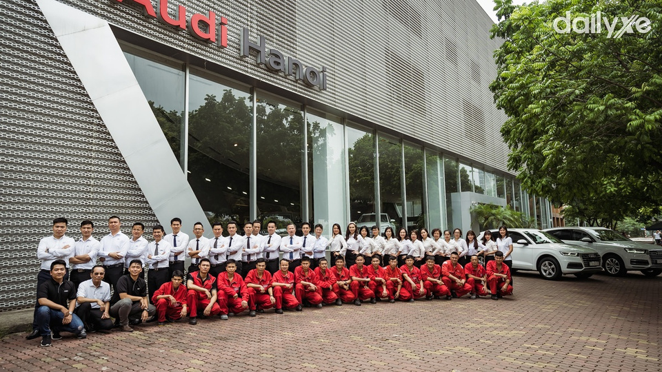 Đội ngũ nhân viên chuyên nghiệp