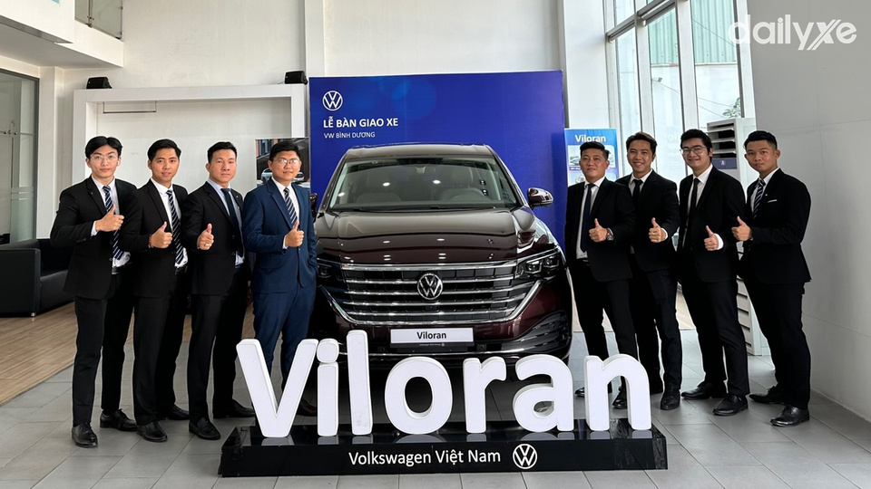 Đội ngũ nhân viên năng động nhiệt huyết