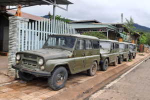 Những mẫu xe huyền thoại từng tung hoành tại Việt Nam một thời giờ có giá bán ra sao?