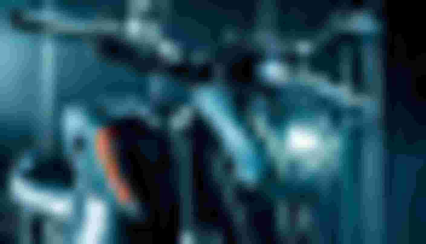 nhung nang cap dang gia cua yamaha mt-09 2021, doi thu ducati monster