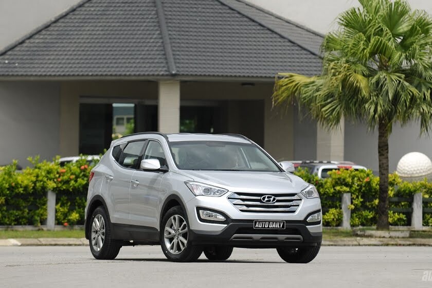 Hyundai SantaFe 2014 có giá từ 143 tỉ đồng  Báo Dân trí