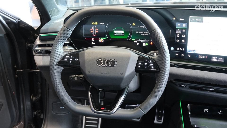 Vô-lăng bọc da 3 chấu mới không chỉ mang đến vẻ đẹp hiện đại