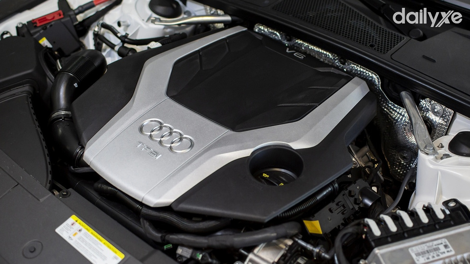 Động cơ vận hành mạnh mẽ