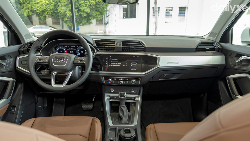 Không gian nội thất Audi Q3 ngập tràn công nghệ