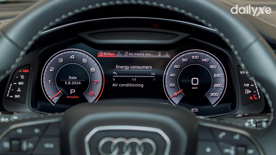 Màn hình hiển thị thông tin lái xe kỹ thuật số Audi Virtual Cockpit