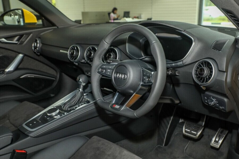 Nội Thất Audi TT - Hình 4 Nội Thất Audi TT - Hình 4
