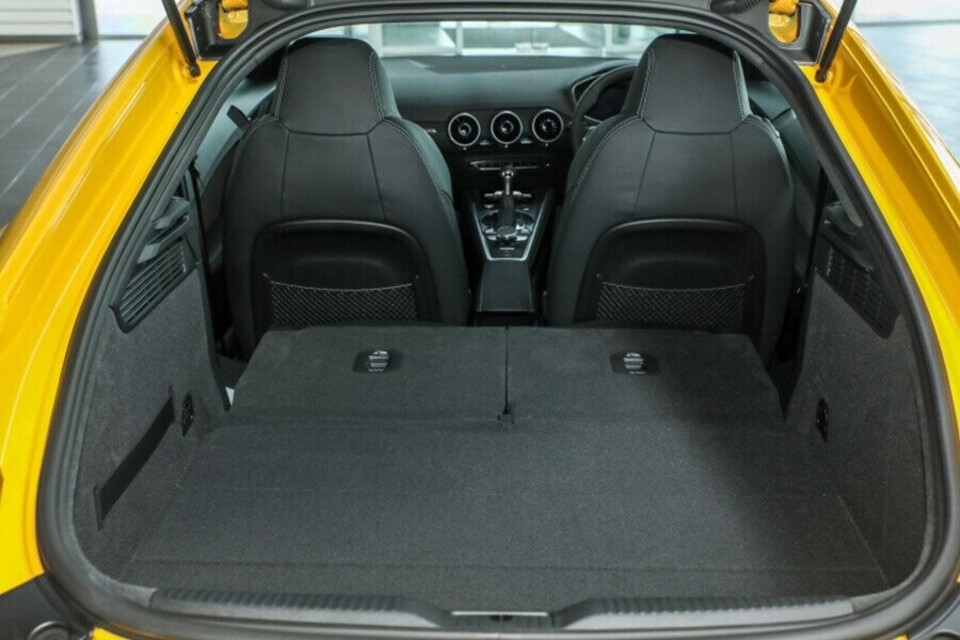 Nội Thất Audi TT - Hình 14 Nội Thất Audi TT - Hình 14