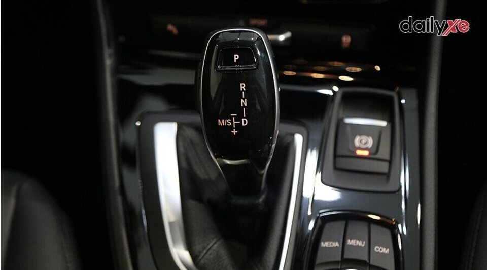 Hộp số Steptronic 8 cấp