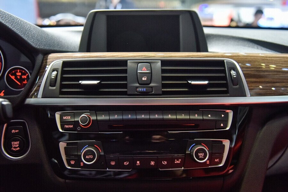 Hệ thống âm thanh giải trí cao cấp