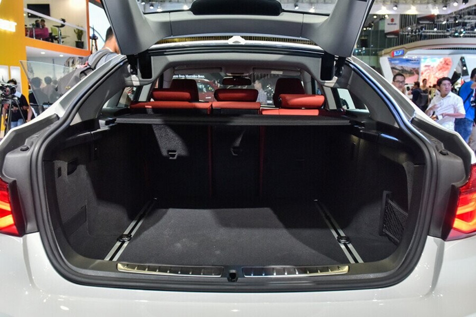 Khoang hàng lý dung tích lớn