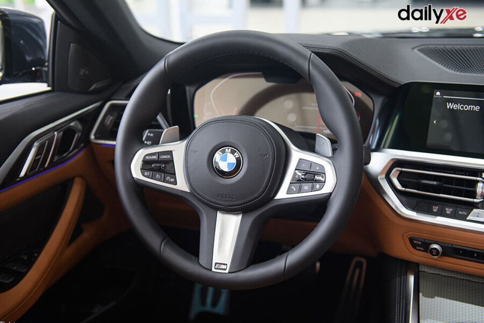 Vô lăng 3 chấu bọc da cao cấp