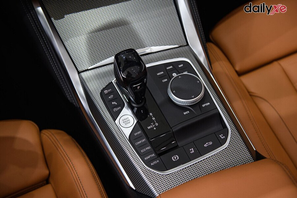 Hộp số tự động 3 chế độ lái