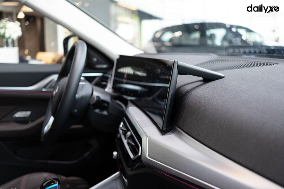 Không gian nội thất rộng rãi sang trọng