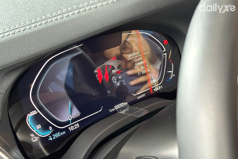 Bảng đồng hồ kích thước 12,3 inch BMW Live Cockpit Professional sắc nét