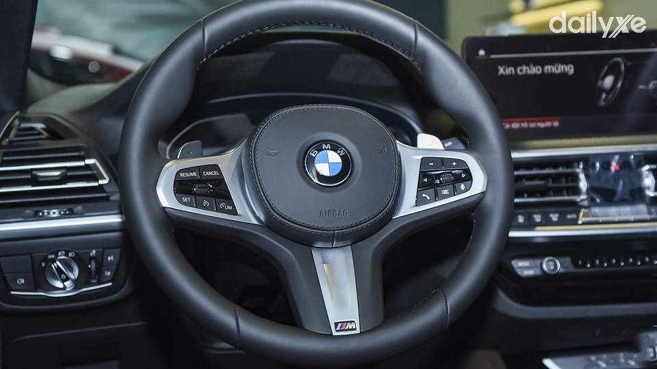 Vô lăng trợ lực điều khiển dễ dàng và độ chính xác cao