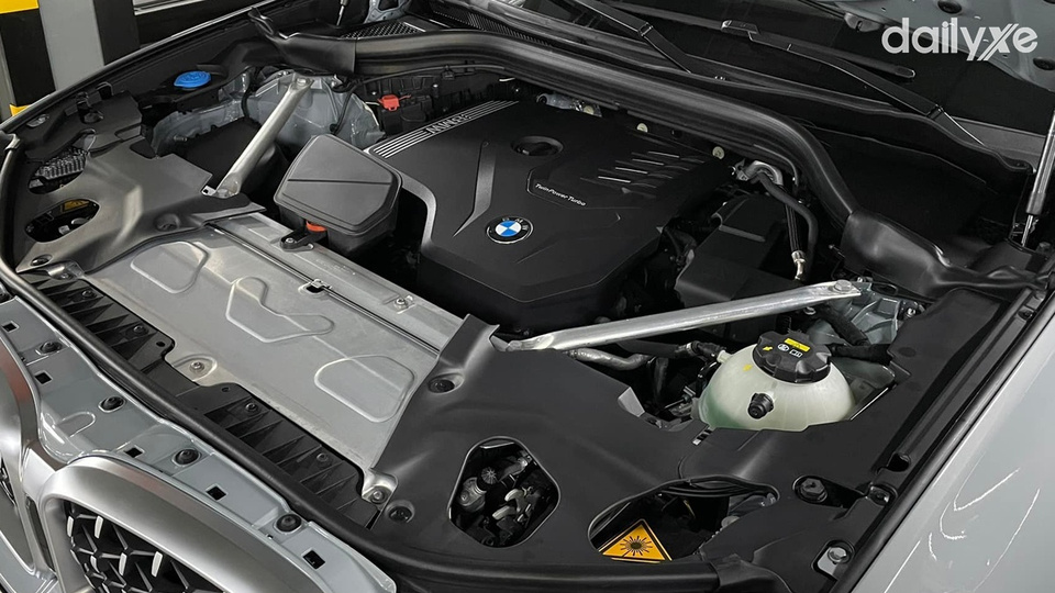 BMW X4 được trang bị động cơ máy xăng tăng áp
