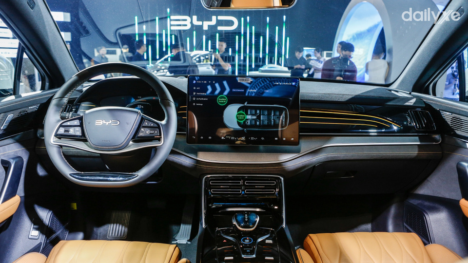 Khoang nội thất sang trọng và tinh tế