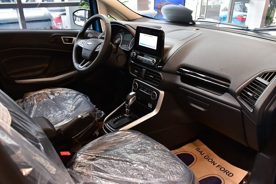 Ecosport khá rộng rãi so với tiêu chuẩn của một chiếc SUV đô thị Ecosport khá rộng rãi so với tiêu chuẩn của một chiếc SUV đô thị