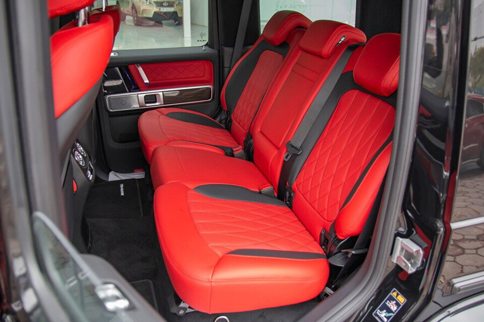 Khoang hành khách rộng rãi và đầy tiện ích