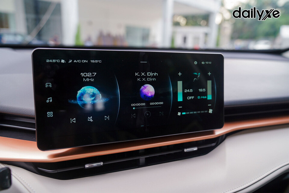 Haval H6 Hybrid sở hữu màn hình thông minh 12.3 inch đa chức năng giải trí