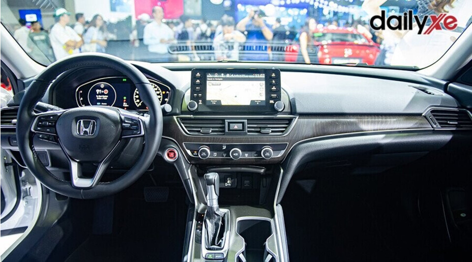 Không gian nội thật rộng rãi Không gian nội thật rộng rãi