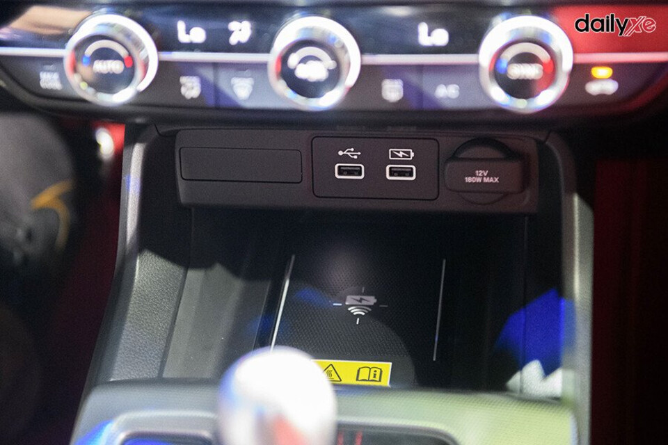 Cổng sạc USB tiện lợi