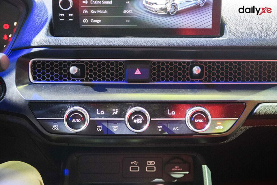 Hệ thống điều hòa tự động