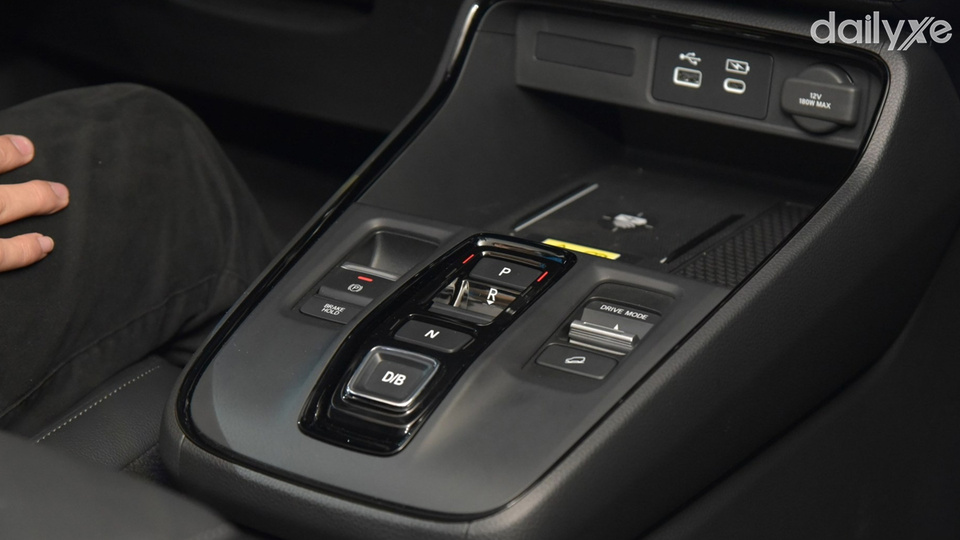 Hộp số CVT vận hành linh hoạt