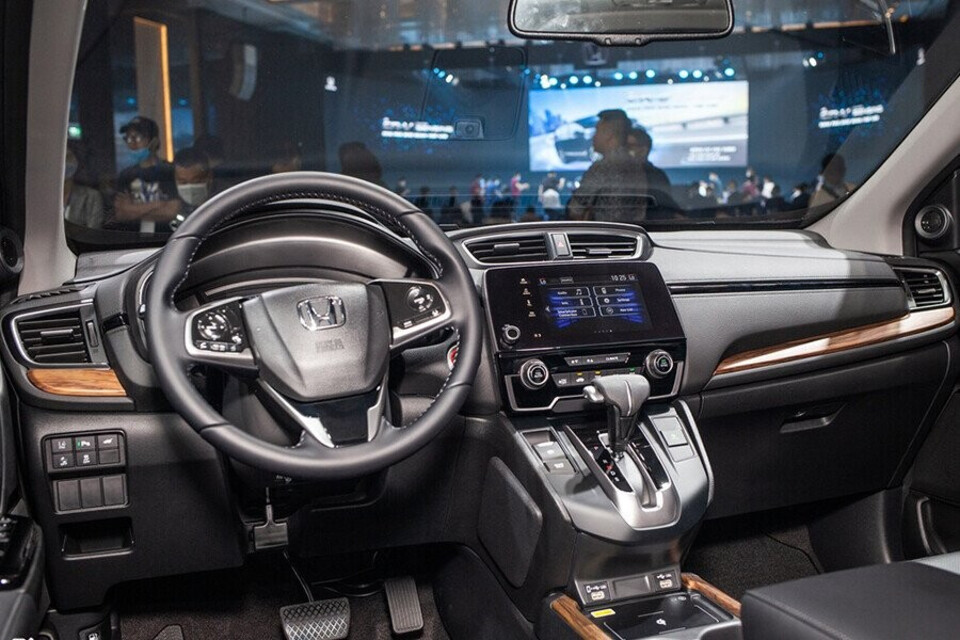 Không gian nội thất rộng rãi thoải mái Không gian nội thất rộng rãi thoải mái