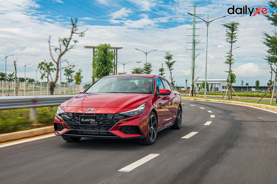 Hyundai Elantra nâng cao trải nghiệm người dùng bởi khả năng cách âm tốt