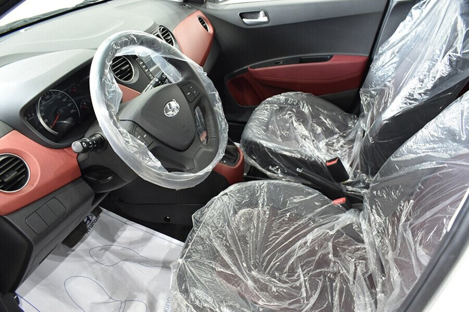 Hàng ghế sau Hyundai Grand i10